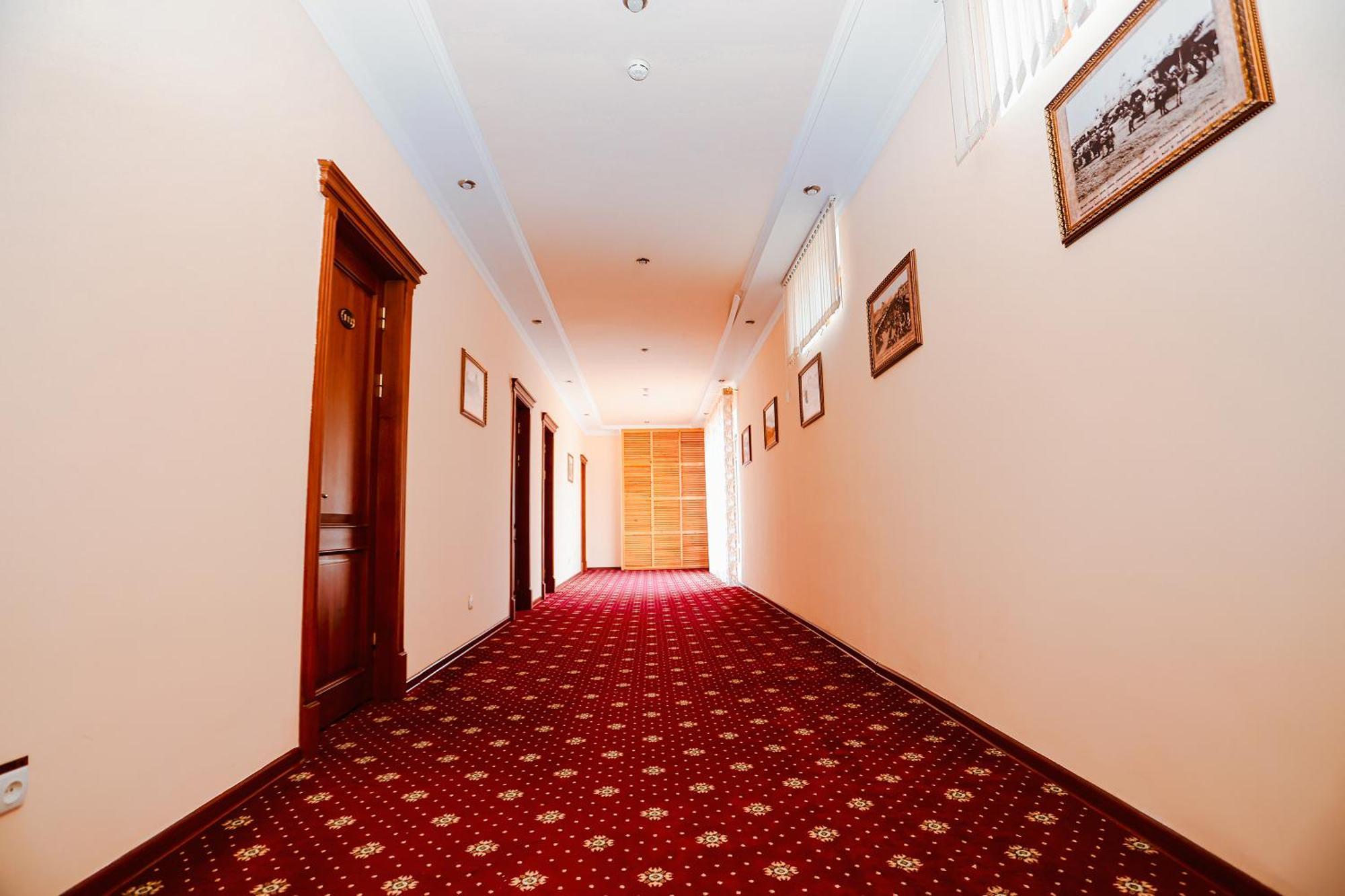 Yangi Sharq Hotell Samarkand Exteriör bild