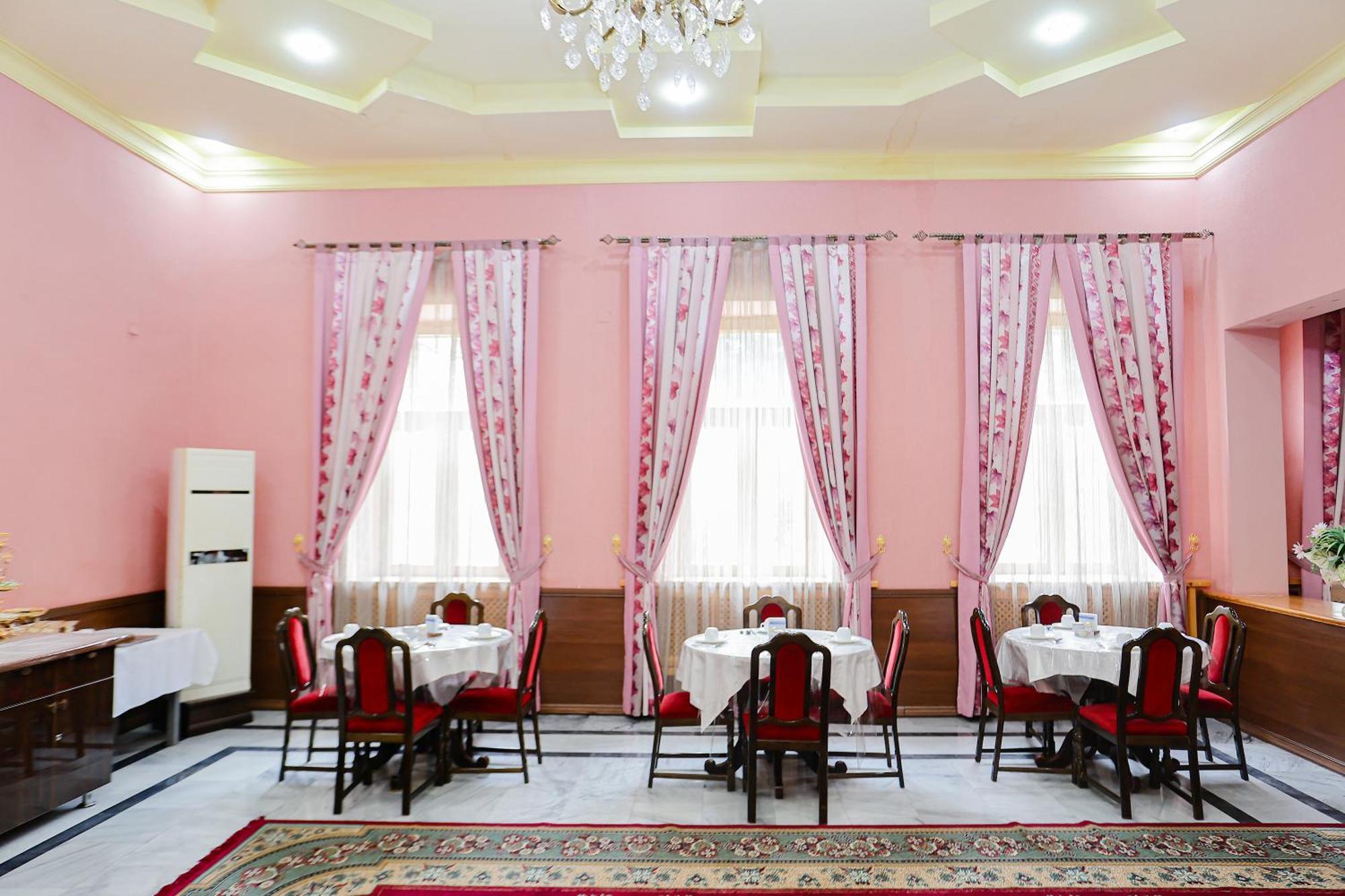 Yangi Sharq Hotell Samarkand Exteriör bild