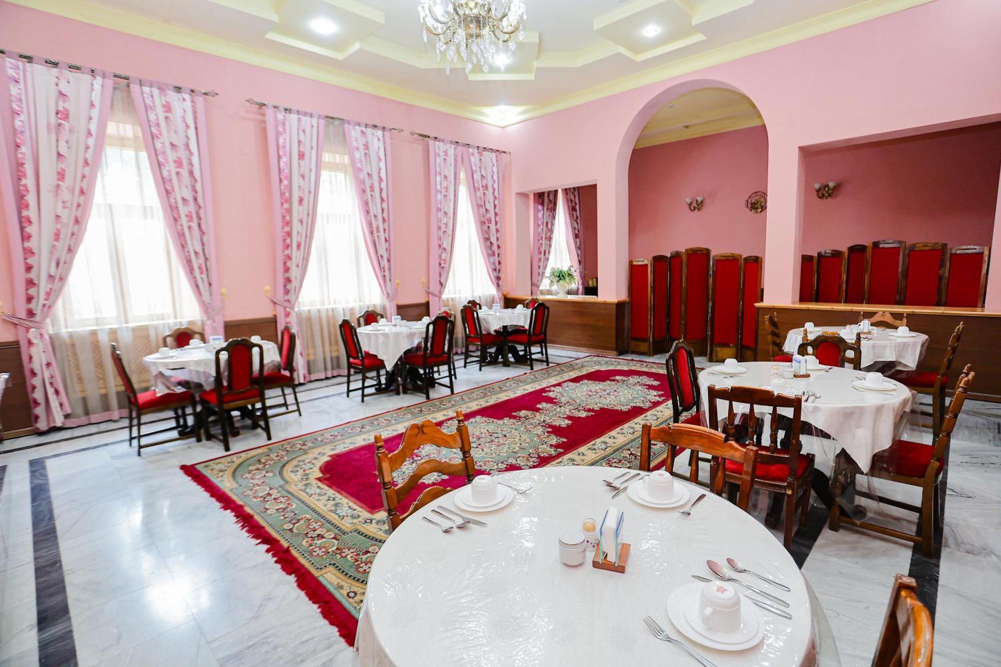 Yangi Sharq Hotell Samarkand Exteriör bild
